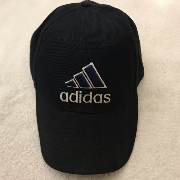 Adidas Adjustable OSFA Black Cotton Sport Cap - Picture 1 of 13